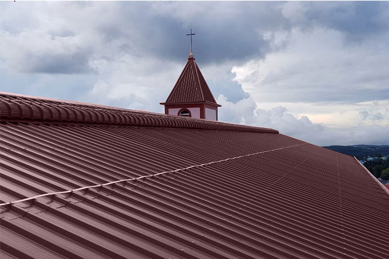 DynaRoof-demo-brown-metal-roof